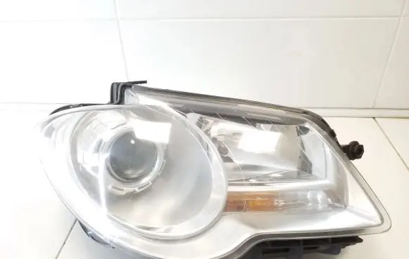 Volkswagen Touran I Headlight/headlamp 1T1941006B