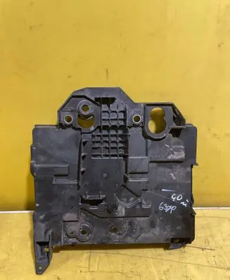 Renault Clio III Battery box tray 8200314273