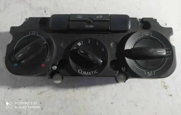 Volkswagen PASSAT B6 Climate control unit 1K0820047FH