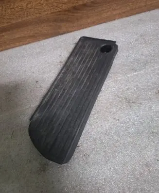 Audi 80 90 S2 B4 Foot rest pad/dead pedal 8A1864777