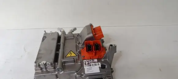 Volvo V60 Voltage converter inverter ACM100