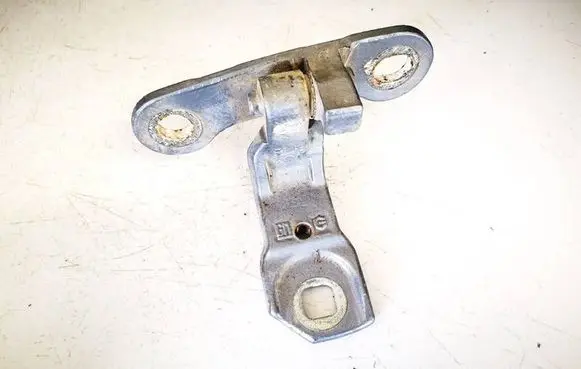 Opel Vectra C Rear door lower hinge