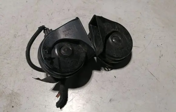 Ford Focus Horn signal 3M5113A803CA