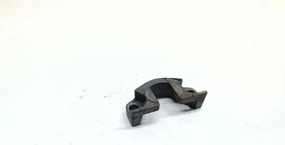BMW 3 E90 E91 Fuel Injector clamp holder