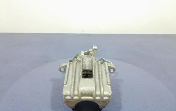 Skoda Octavia Mk2 (1Z) Rear brake caliper 