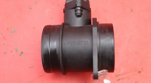 BMW 1 E81 E87 Mass air flow meter 7566986