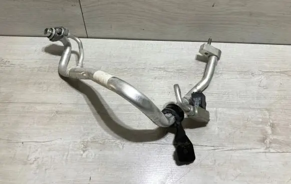 Ford Kuga III Air conditioning (A/C) pipe/hose lx6h19e82