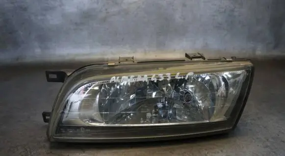 Nissan Almera Headlight/headlamp