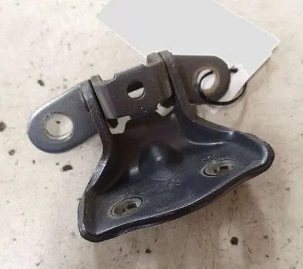 Hyundai Santa Fe Rear door upper hinge