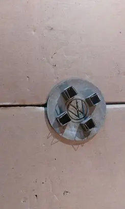 Volkswagen Golf III Original wheel cap 1H0601149H PA66M16