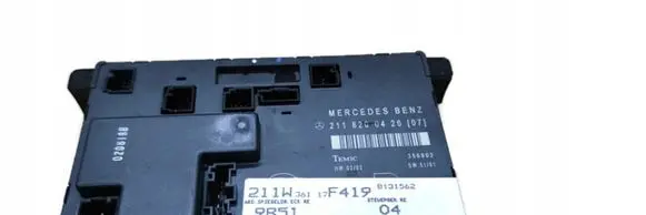 Mercedes-Benz E W211 Door control unit/module 2118200426