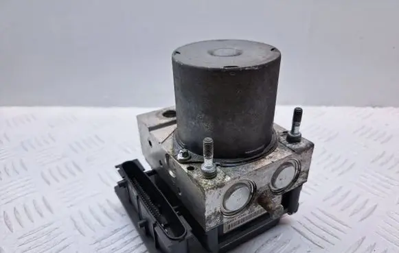 Toyota Corolla Verso AR10 ABS Pump 1204072111 440500F030 0265234222