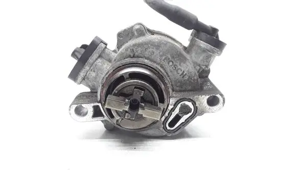 Volvo V60 Vacuum pump 9684786780
