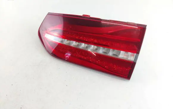 Mercedes-Benz E W213 Tailgate rear/tail lights