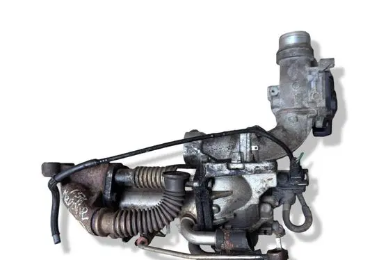 Renault Megane III EGR valve cooler 8200614985 147355713R