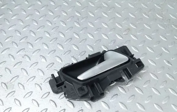 Citroen C4 III e-C4 Rear door interior handle 98201552VV