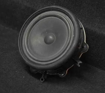 Audi A4 S4 B7 8E 8H Rear door speaker 8E0035411
