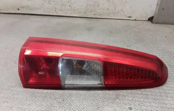 Volvo V70 Rear/tail lights