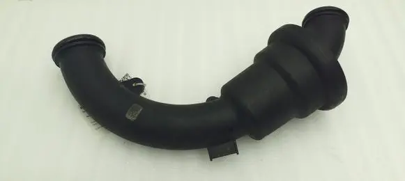 Mercedes-Benz B W246 W242 Intercooler hose/pipe A6511400387