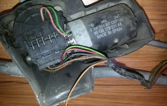 Ford Escort Wiper motor 0390241307