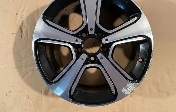 Mercedes-Benz B W246 W242 R17 alloy rim 