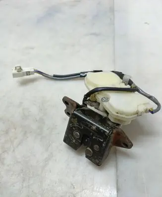 Toyota Avensis Verso Tailgate/trunk/boot lock/catch/latch