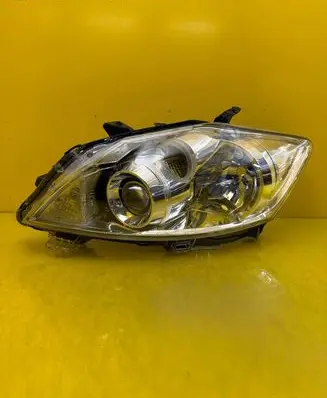Toyota Aurion I Headlight/headlamp 8115002540