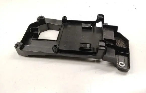 Audi A5 Other trunk/boot trim element 8B3907717B