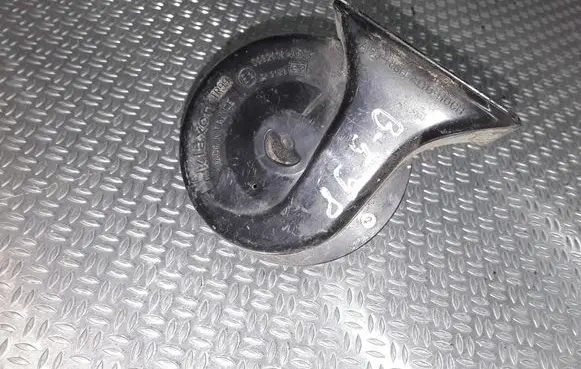 Volkswagen PASSAT B5 Horn signal E2CH2139