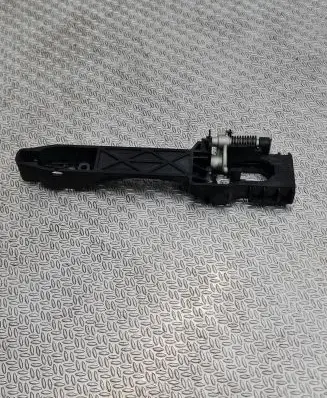 Nissan Qashqai Rear door exterior handle/bracket 80610EB300