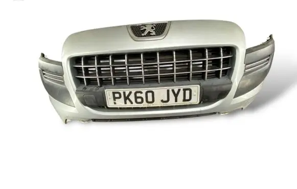 Peugeot 3008 I Front bumper