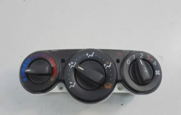Ford Focus Air conditioning/heating control unit 1S4H18C419BA