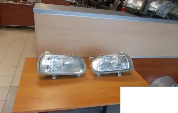Volkswagen Golf III Headlight/headlamp