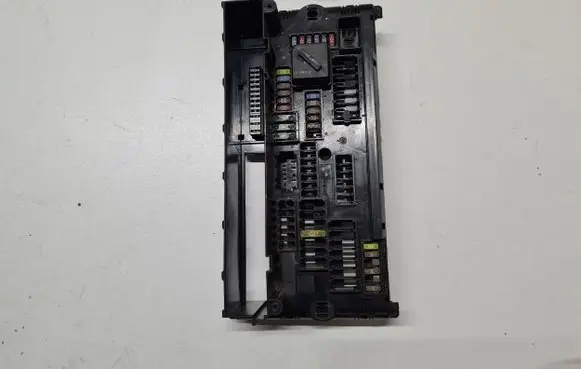 BMW X3 F25 Fuse module 1703344 9259467 925946701