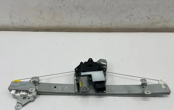 Nissan X-Trail T33 Front door window regulator with motor 807516RN1B 6RA