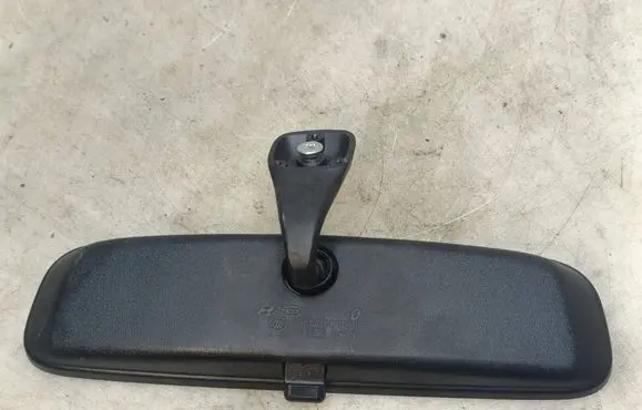 Hyundai Santa Fe Rear view mirror (interior) E4022143