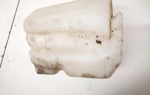 Renault Scenic II - Grand scenic II Windshield washer fluid reservoir/tank 8200104706 8200104705