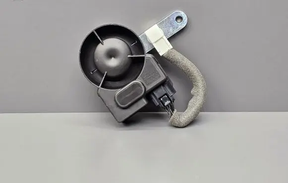 Alarm system siren