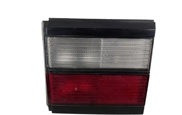 Volkswagen PASSAT B3 Tailgate rear/tail lights 333945108