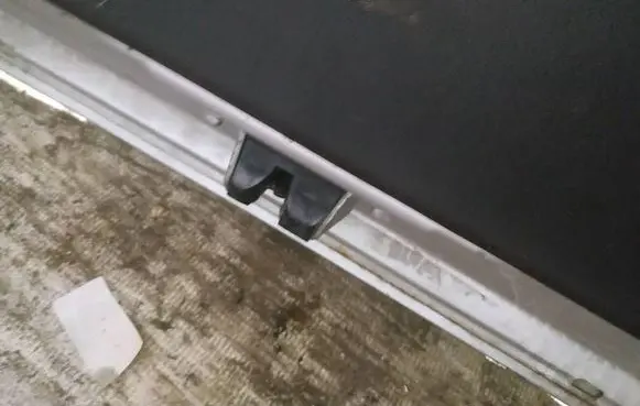 Tailgate/trunk/boot lock/catch/latch