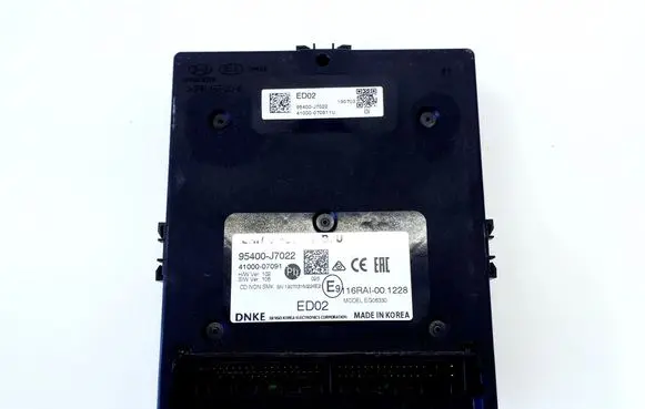 KIA Ceed Door central lock control unit/module 95400J7022