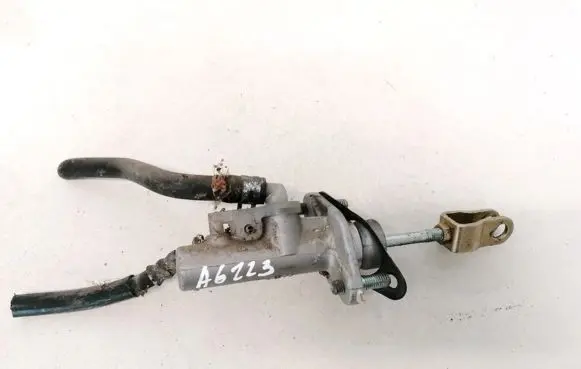Mitsubishi Lancer Clutch master cylinder