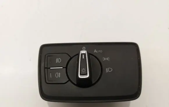 Light switch