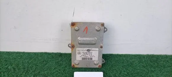 Mercedes-Benz E W211 Headlight ballast module Xenon 5DF008279-05