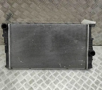 BMW 1 F20 F21 Coolant radiator 7600511