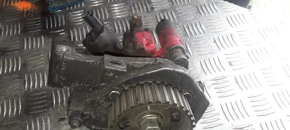 Citroen C3 Fuel injection high pressure pump 9641852080