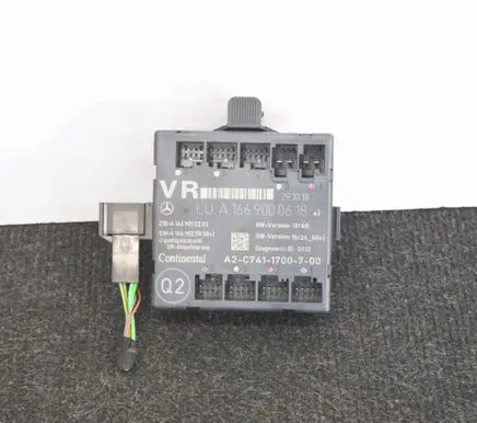 Mercedes-Benz CLA C117 X117 W117 Door control unit/module A1669025508 A1669000618