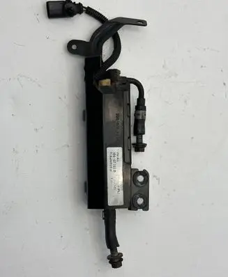 Volkswagen Phaeton Fuel injection high pressure pump 3D0127023B