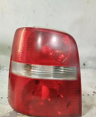 Volkswagen Touran I Rear/tail lights 1T0945111B 1T0945095C