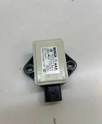 Audi A5 8T 8F ESP acceleration yaw rate sensor 8R0907637B 0265005853 7047273